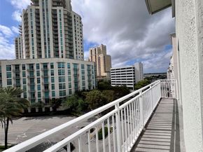 7275 SW 90th Way 612, Miami FL 33156
