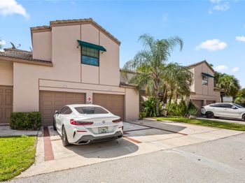 1672 Cypress Pointe Dr
