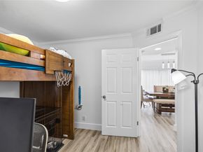 1672 Cypress Pointe Dr 1A, Coral Springs FL 33071