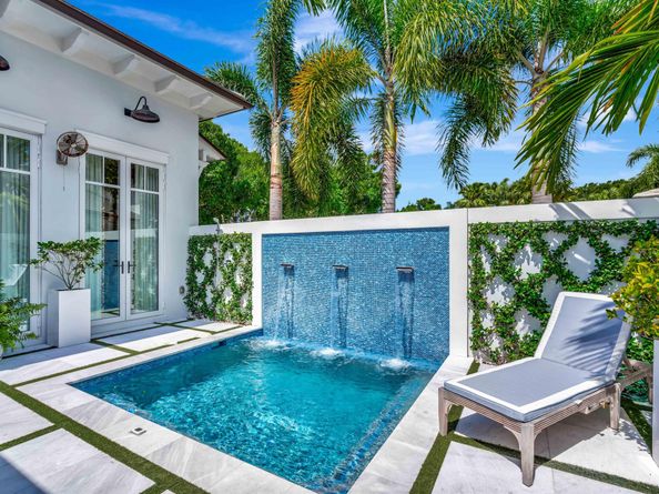 106 Micco Circle, Jupiter FL 33458