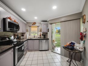 3755 Via Poinciana 203, Lake Worth FL 33467