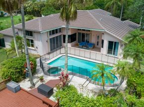 11430 NW 18th St, Plantation FL 33323