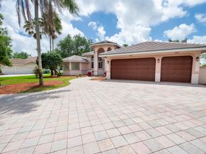 11430 NW 18th St, Plantation FL 33323