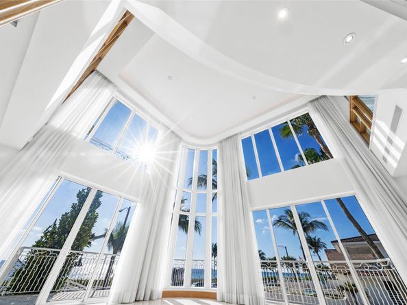 1525 N Fort Lauderdale Beach Blvd, Fort Lauderdale FL 33304