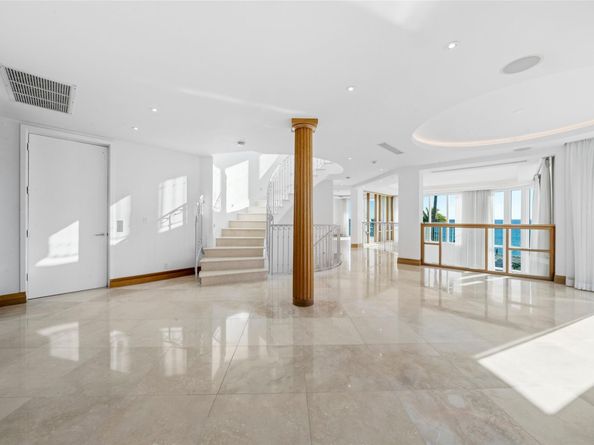 1525 N Fort Lauderdale Beach Blvd, Fort Lauderdale FL 33304