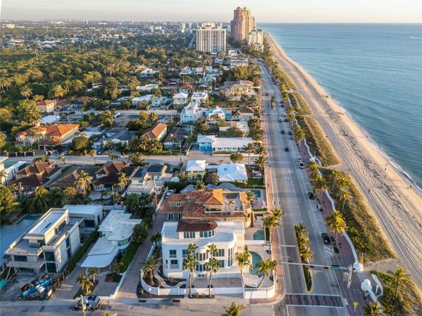 1525 N Fort Lauderdale Beach Blvd, Fort Lauderdale FL 33304