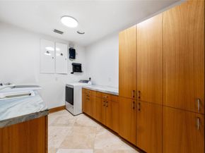 1525 N Fort Lauderdale Beach Blvd, Fort Lauderdale FL 33304