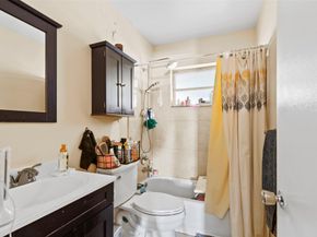 2748 NW 35th Ter, Lauderdale Lakes FL 33311