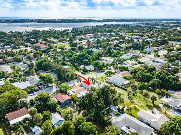 1229 S M Street, Lake Worth Beach FL 33460