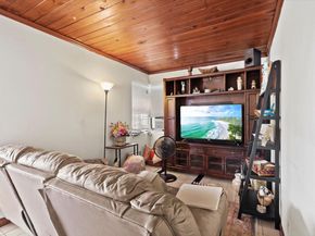 1504 N Sapodilla Avenue, West Palm Beach FL 33401