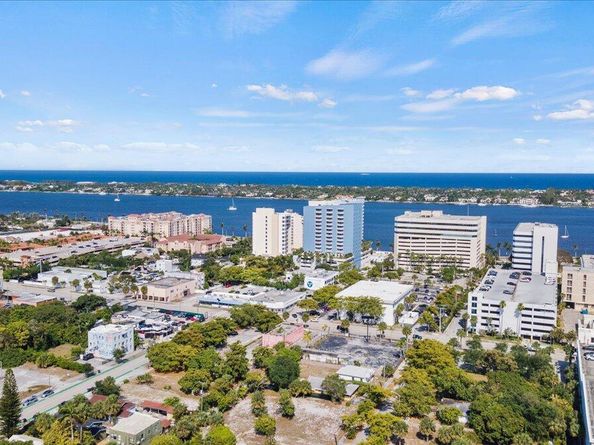 1504 N Sapodilla Avenue, West Palm Beach FL 33401