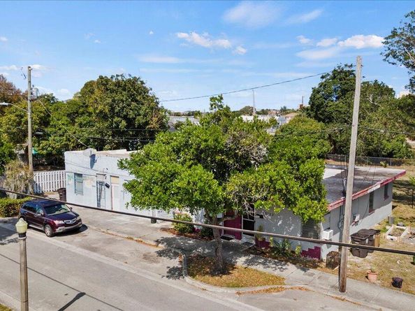 1504 N Sapodilla Avenue, West Palm Beach FL 33401