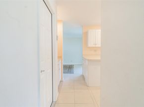 1401 SW 17th Ave, Boynton Beach FL 33426