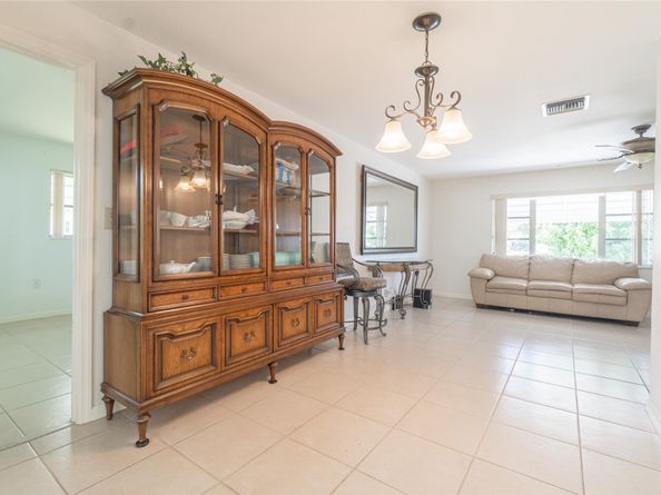 1401 SW 17th Ave, Boynton Beach FL 33426