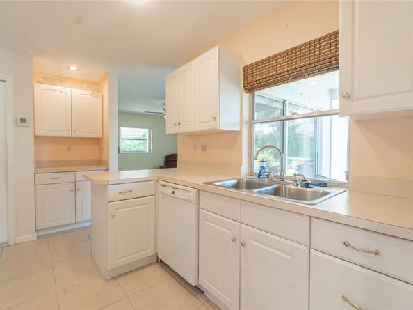 1401 SW 17th Ave, Boynton Beach FL 33426