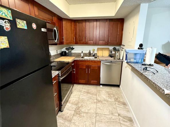 5550 NW 44 St 212B, Lauderhill FL 33319