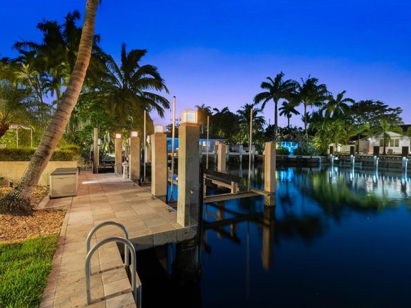 2809 NE 25 St, Fort Lauderdale FL 33305