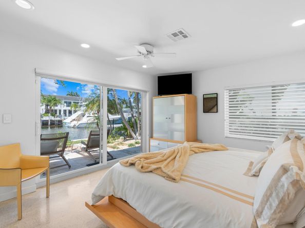 2809 NE 25 St, Fort Lauderdale FL 33305