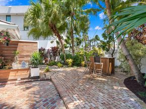 2809 NE 25 St, Fort Lauderdale FL 33305