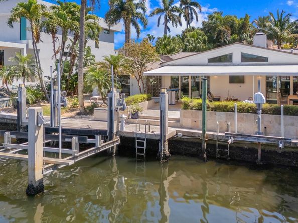 2809 NE 25 St, Fort Lauderdale FL 33305