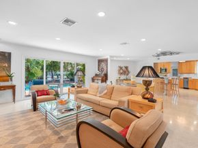 2809 NE 25 St, Fort Lauderdale FL 33305
