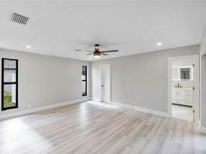 1024 NW 83rd Dr, Coral Springs FL 33071
