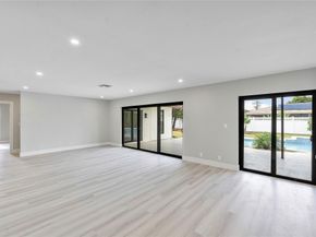 1024 NW 83rd Dr, Coral Springs FL 33071