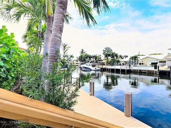 4041 NE 34th Avenue, Fort Lauderdale FL 33308