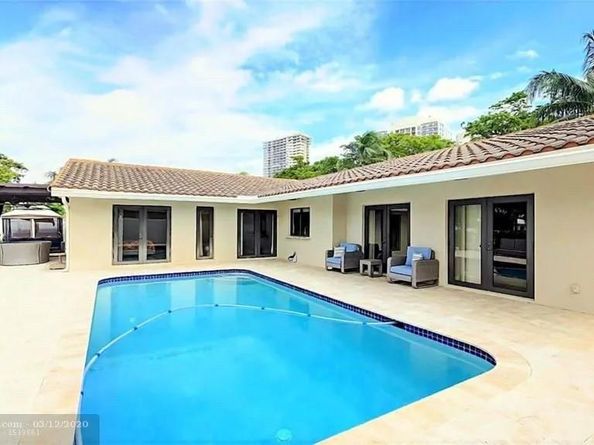 4041 NE 34th Avenue, Fort Lauderdale FL 33308