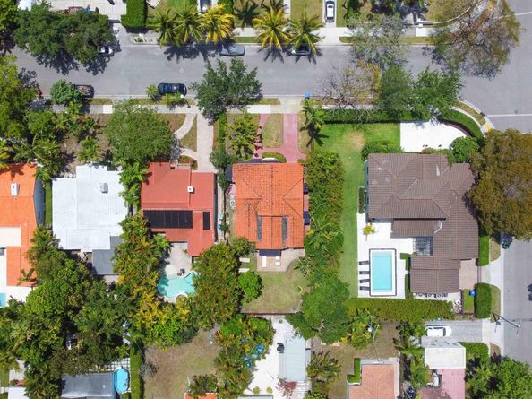 717 NE 73rd Street, Miami FL 33138
