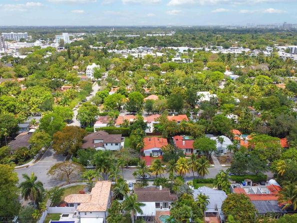 717 NE 73rd Street, Miami FL 33138