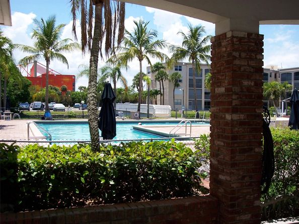 600 NE 2nd St 208, Dania Beach FL 33004