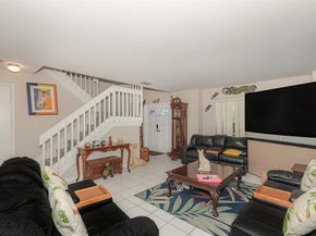 Undisclosed Address #FX-10501020, Miami FL 33186