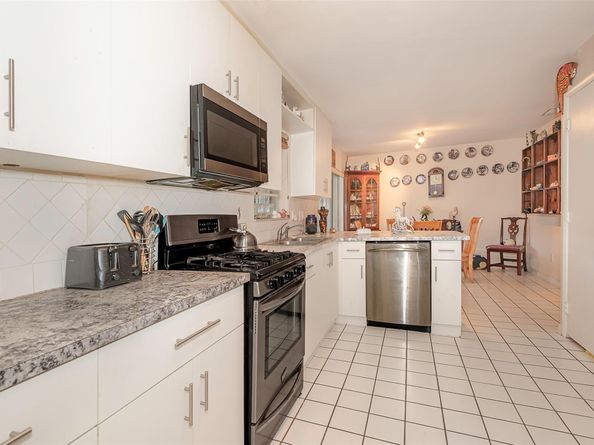 Undisclosed Address #FX-10501020, Miami FL 33186