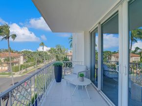 354 Chilean Avenue 4d, Palm Beach FL 33480