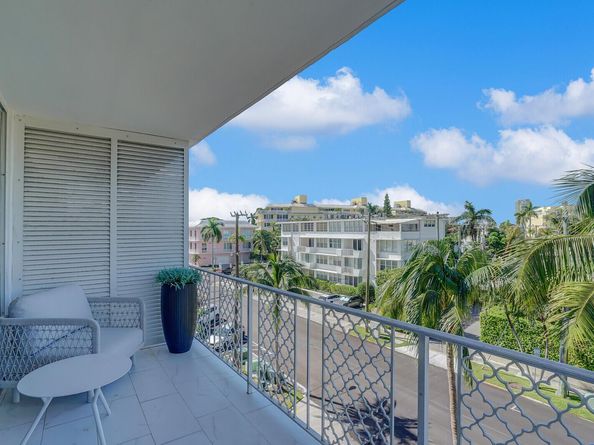 354 Chilean Avenue 4d, Palm Beach FL 33480