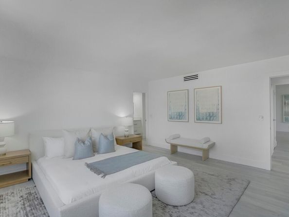 354 Chilean Avenue 4d, Palm Beach FL 33480