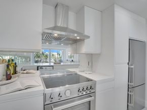 354 Chilean Avenue 4d, Palm Beach FL 33480