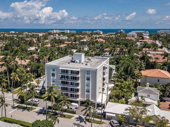 354 Chilean Avenue 4d, Palm Beach FL 33480