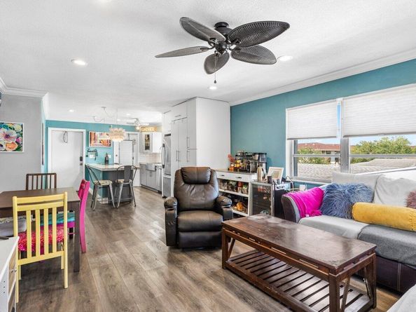 515 S Crescent Drive 302, Hollywood FL 33021