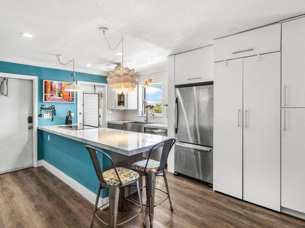 515 S Crescent Drive 302, Hollywood FL 33021