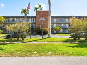 515 S Crescent Drive 302, Hollywood FL 33021