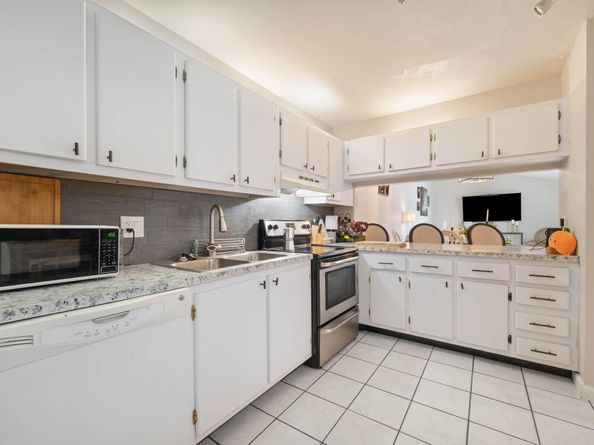 4643 Holly Lake Drive, Lake Worth FL 33463