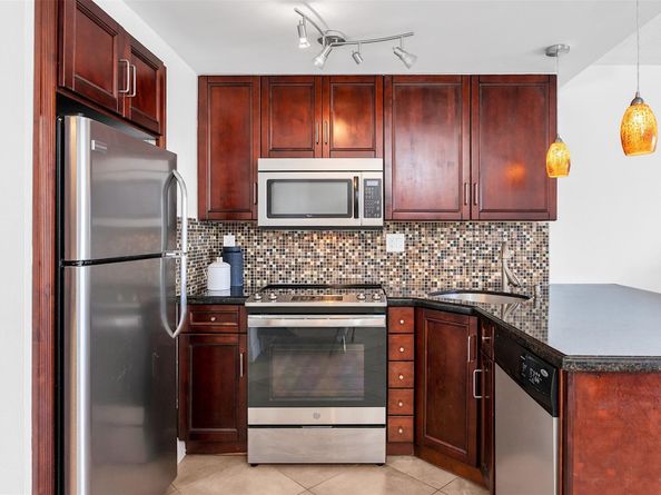 2900 NE 30th St 8E, Fort Lauderdale FL 33306