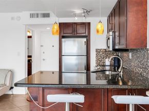 2900 NE 30th St 8E, Fort Lauderdale FL 33306
