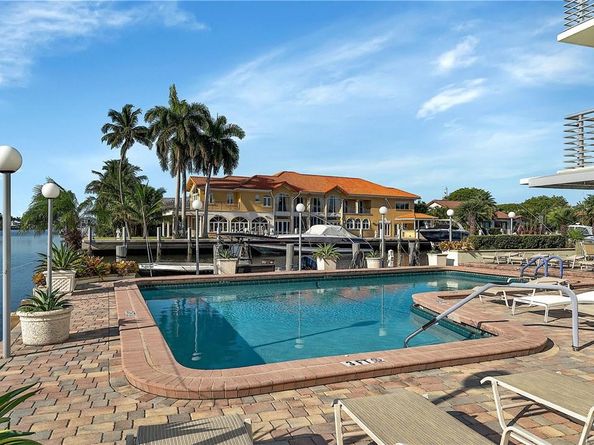 2900 NE 30th St 8E, Fort Lauderdale FL 33306