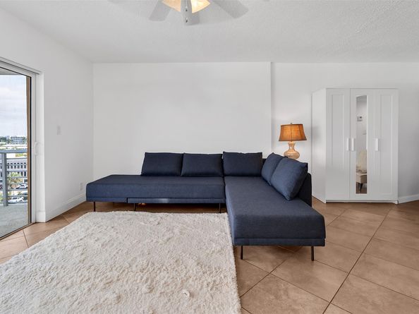 2900 NE 30th St 8E, Fort Lauderdale FL 33306