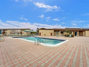 7605 NW 5th Pl 103, Margate FL 33063