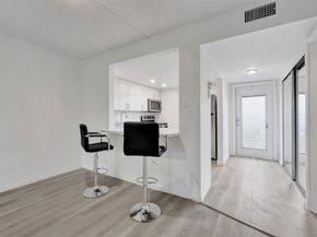 7605 NW 5th Pl 103, Margate FL 33063