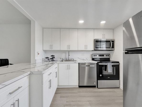 7605 NW 5th Pl 103, Margate FL 33063